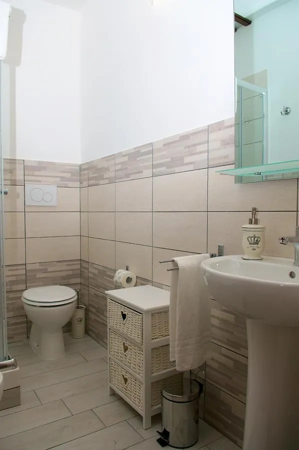 La Maison Royale Bb Bed & Breakfast Fiumicino